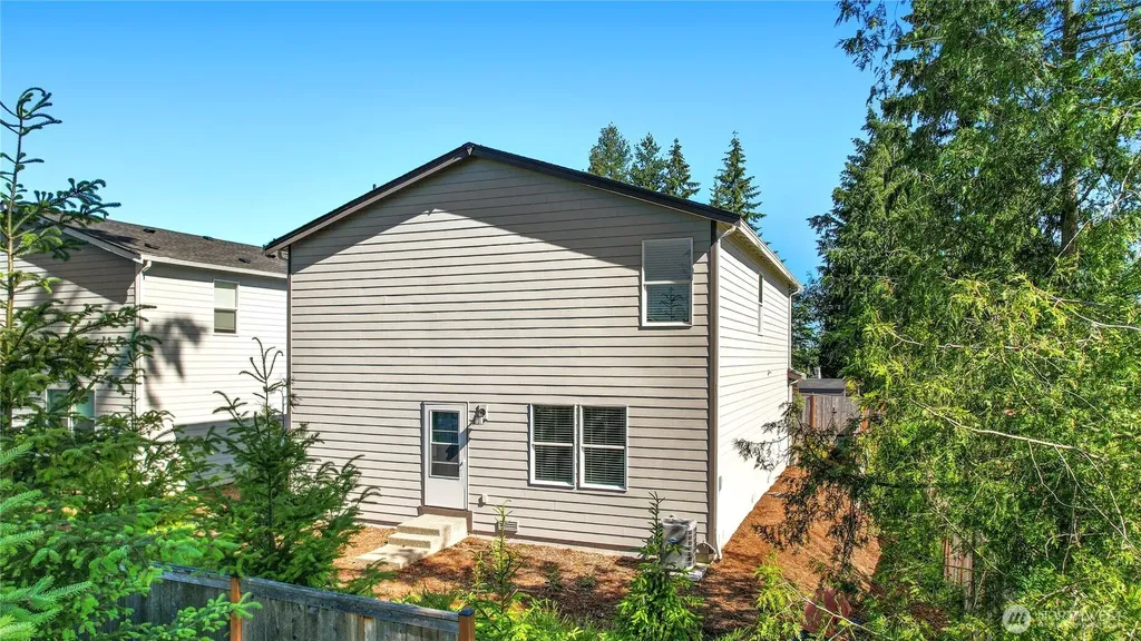 4390 SE Elijah Court Port Orchard WA 98366