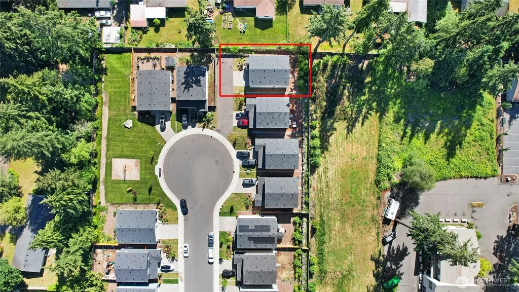 4390 SE Elijah Court Port Orchard WA 98366