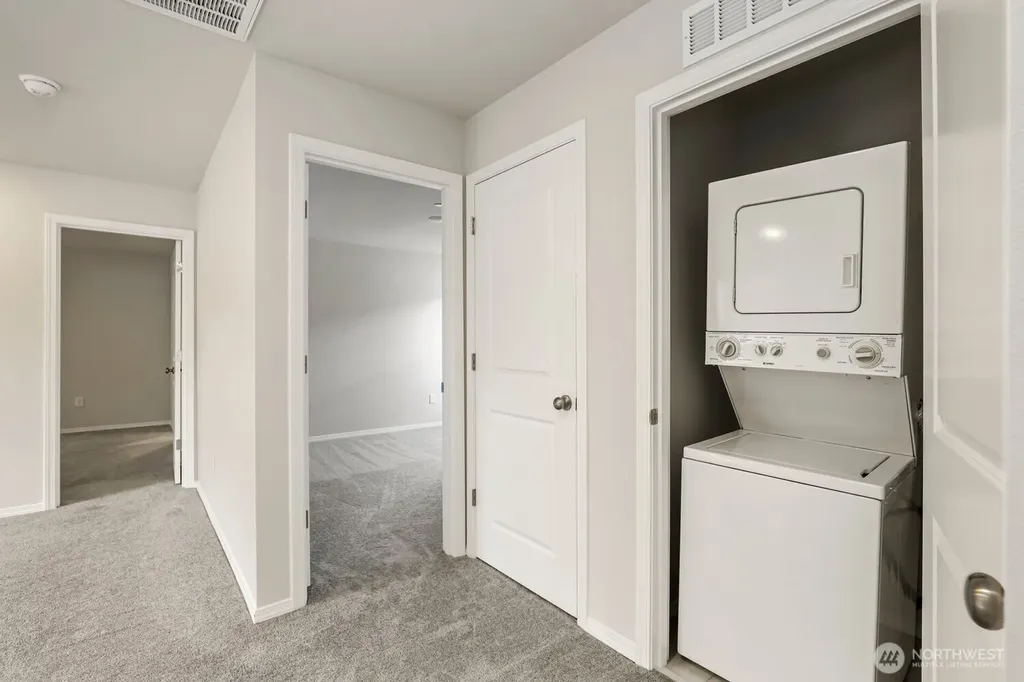 4390 SE Elijah Court Port Orchard WA 98366