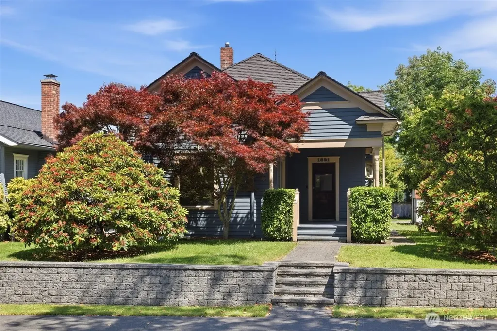 1621 Colby Avenue Everett WA 98201