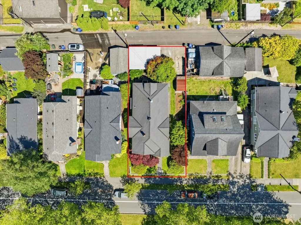 1621 Colby Avenue Everett WA 98201