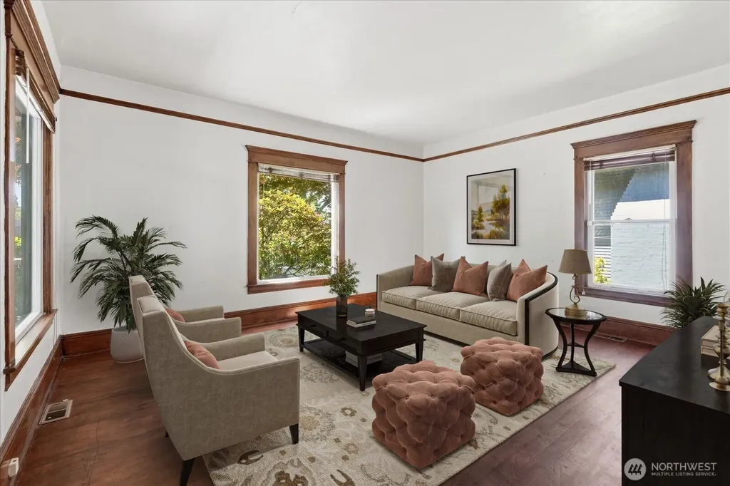 1621 Colby Avenue Everett WA 98201
