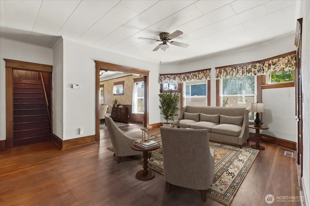 1621 Colby Avenue Everett WA 98201