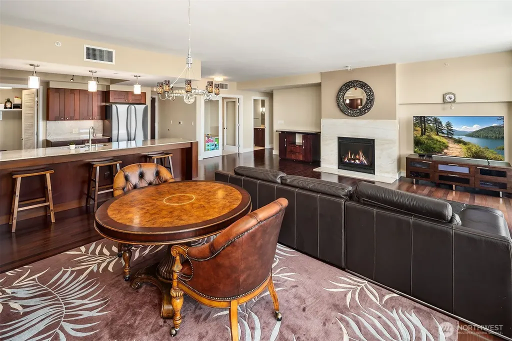 650 Bellevue Way NE Bellevue WA 98004