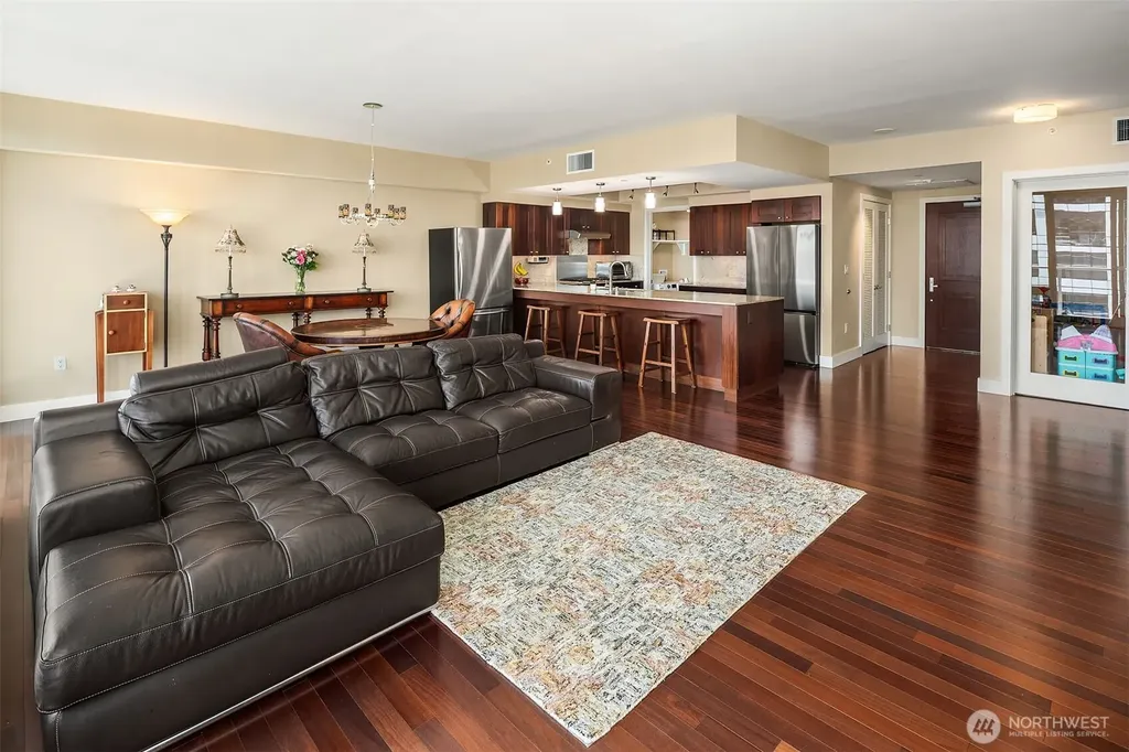 650 Bellevue Way NE Bellevue WA 98004