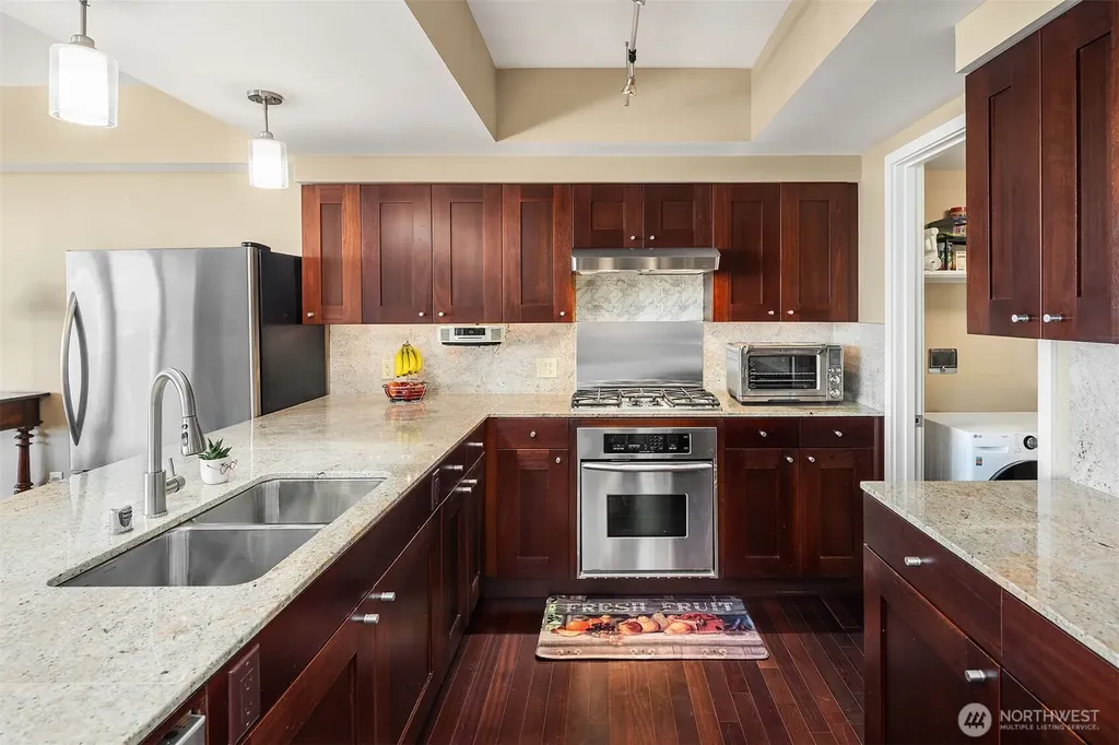 650 Bellevue Way NE Bellevue WA 98004