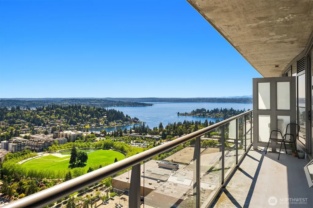650 Bellevue Way NE Bellevue WA 98004