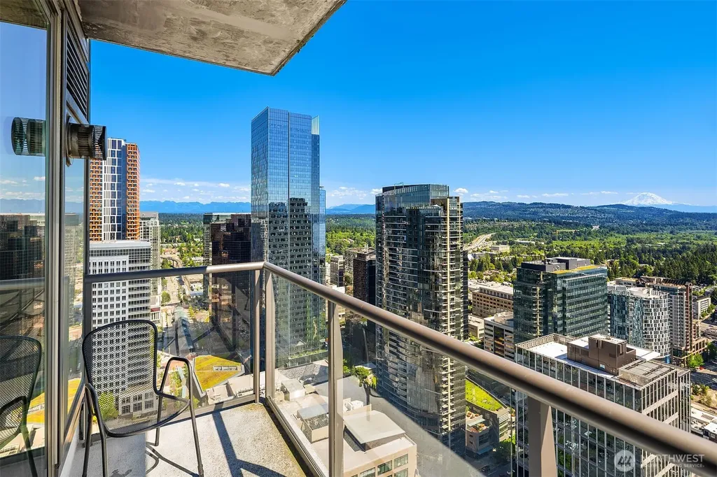 650 Bellevue Way NE Bellevue WA 98004