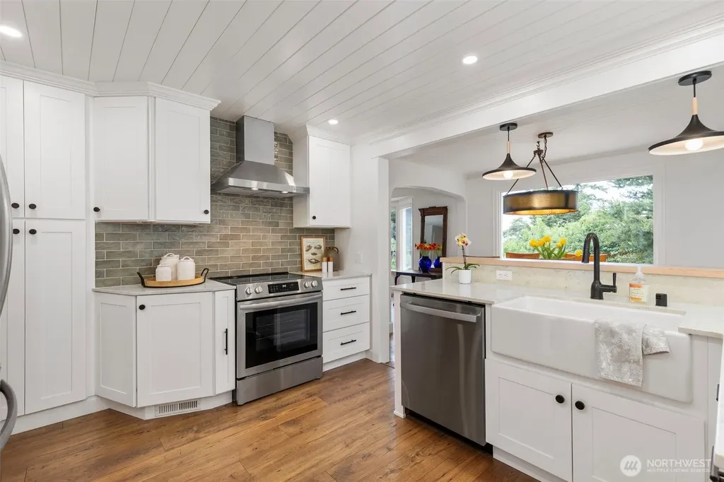 1231 Monroe Street Port Townsend WA 98368