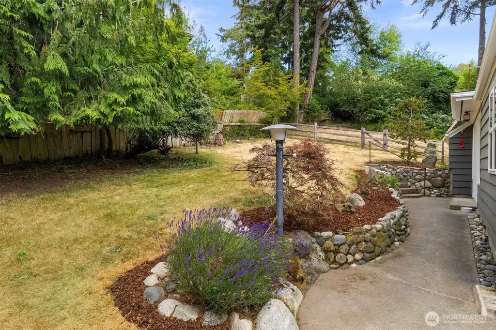 1231 Monroe Street Port Townsend WA 98368