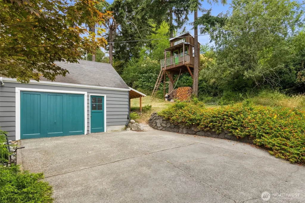 1231 Monroe Street Port Townsend WA 98368