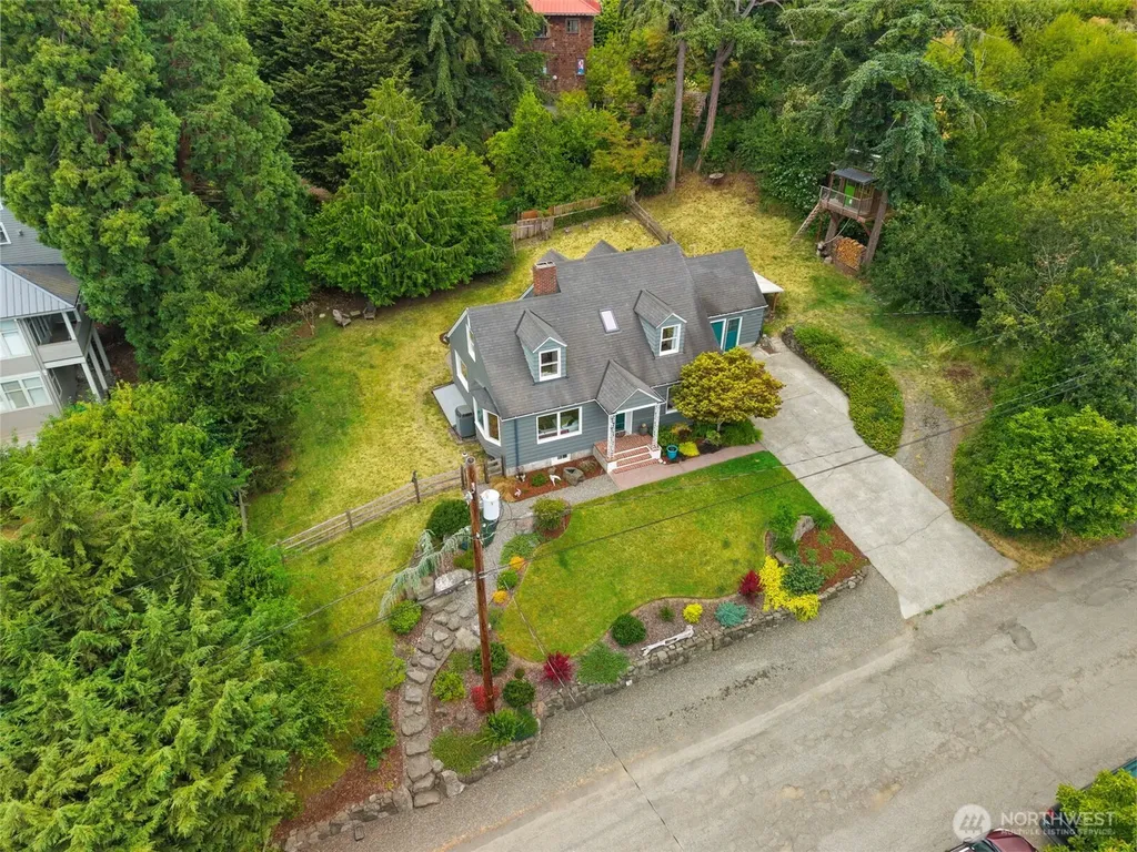 1231 Monroe Street Port Townsend WA 98368