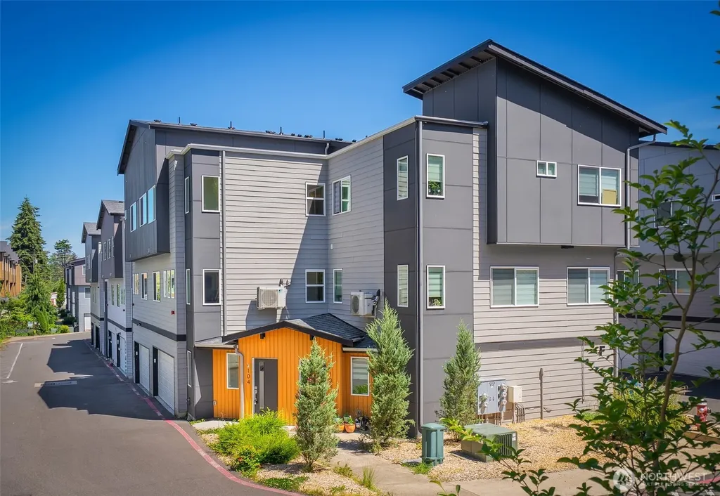 17510 W Main Street Monroe WA 98272