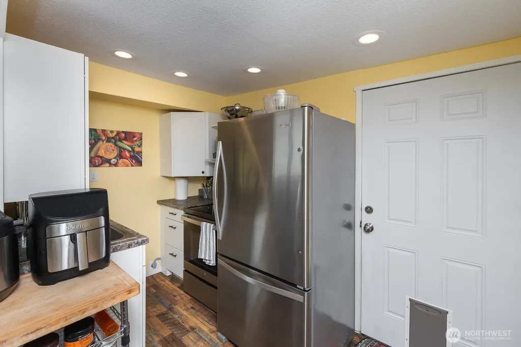 124 Crestwood Drive SW Lakewood WA 98498