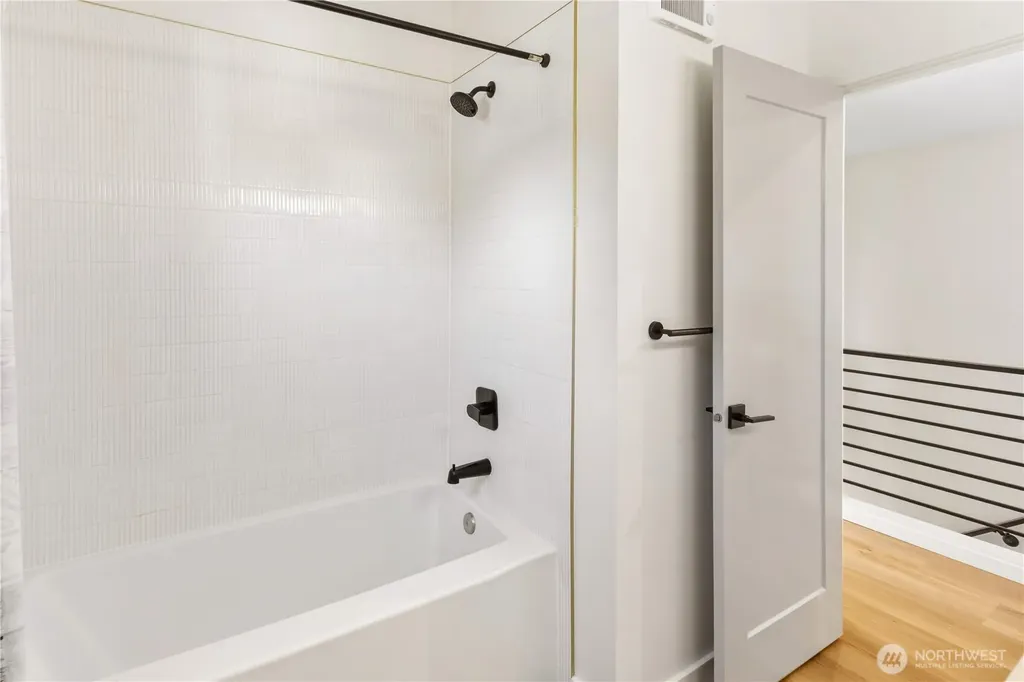 4506 S Kenyon Street Seattle WA 98118