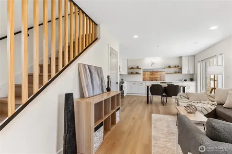 4506 S Kenyon Street Seattle WA 98118