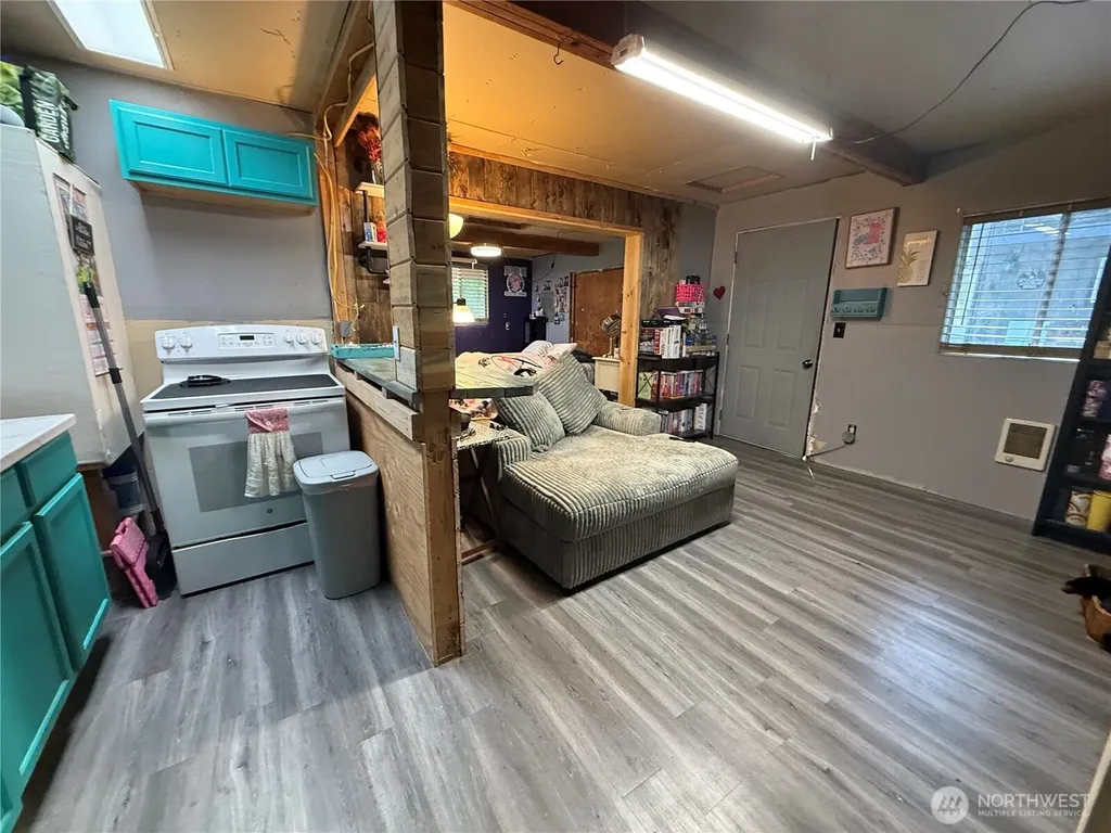 60 N Carp Place N Hoodsport WA 98548