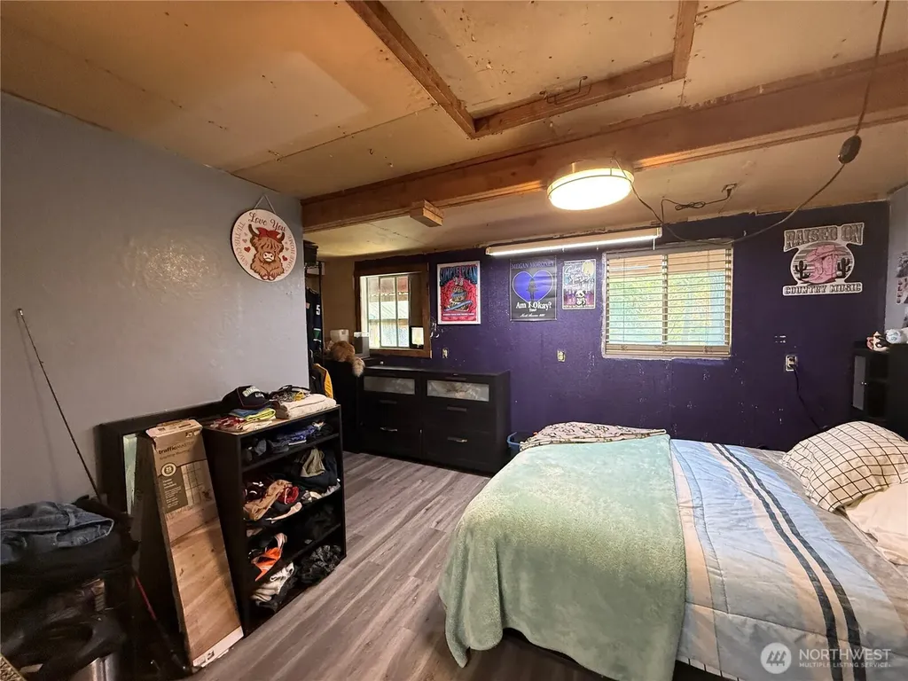 60 N Carp Place N Hoodsport WA 98548