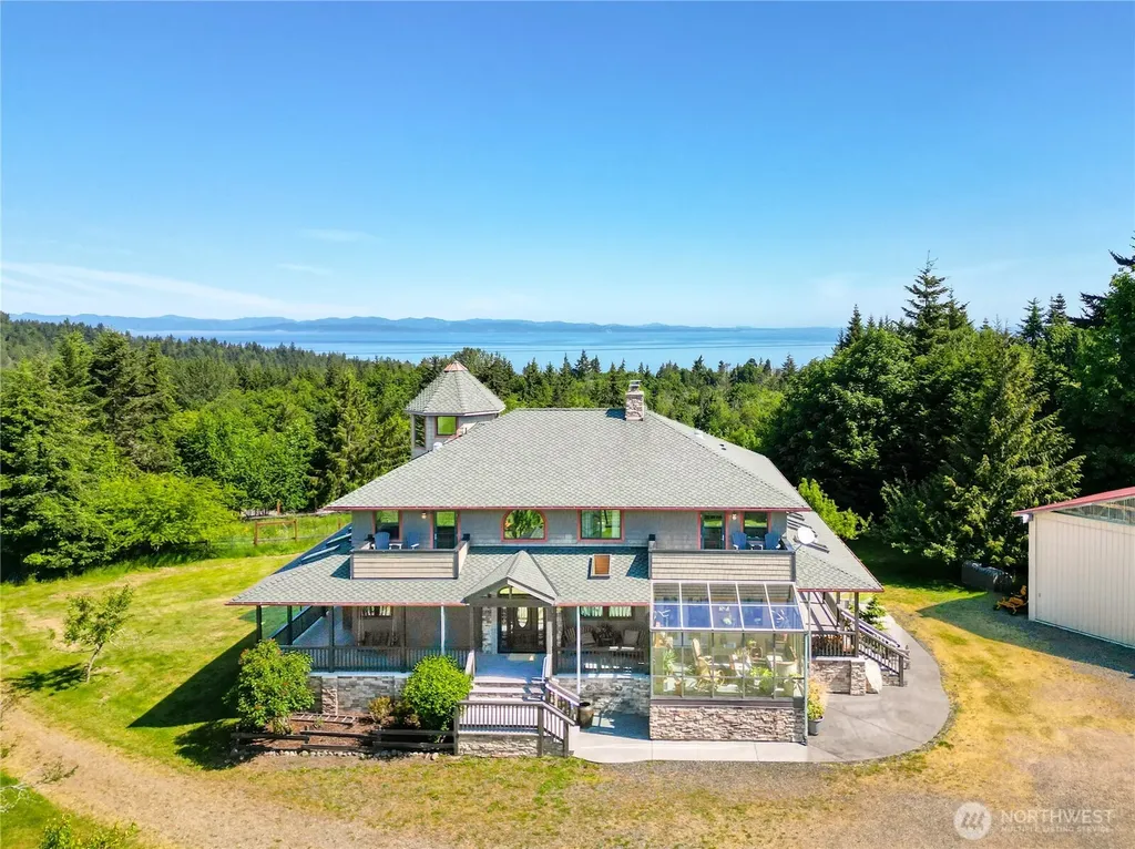 1743 Freshwater Bay Road Port Angeles WA 98363