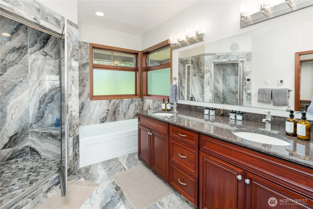 1743 Freshwater Bay Road Port Angeles WA 98363