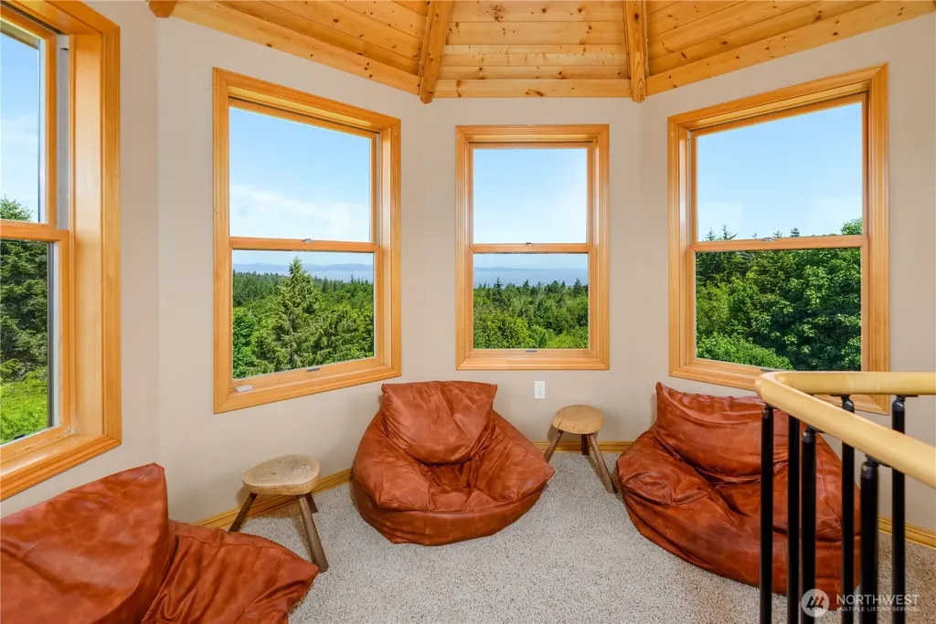 1743 Freshwater Bay Road Port Angeles WA 98363
