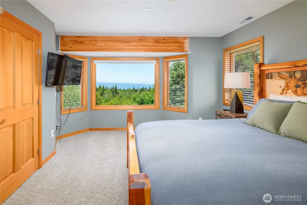 1743 Freshwater Bay Road Port Angeles WA 98363