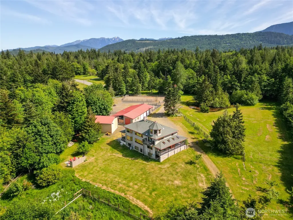 1743 Freshwater Bay Road Port Angeles WA 98363