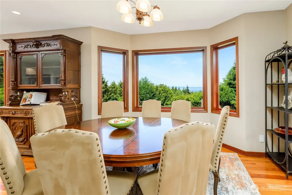 1743 Freshwater Bay Road Port Angeles WA 98363