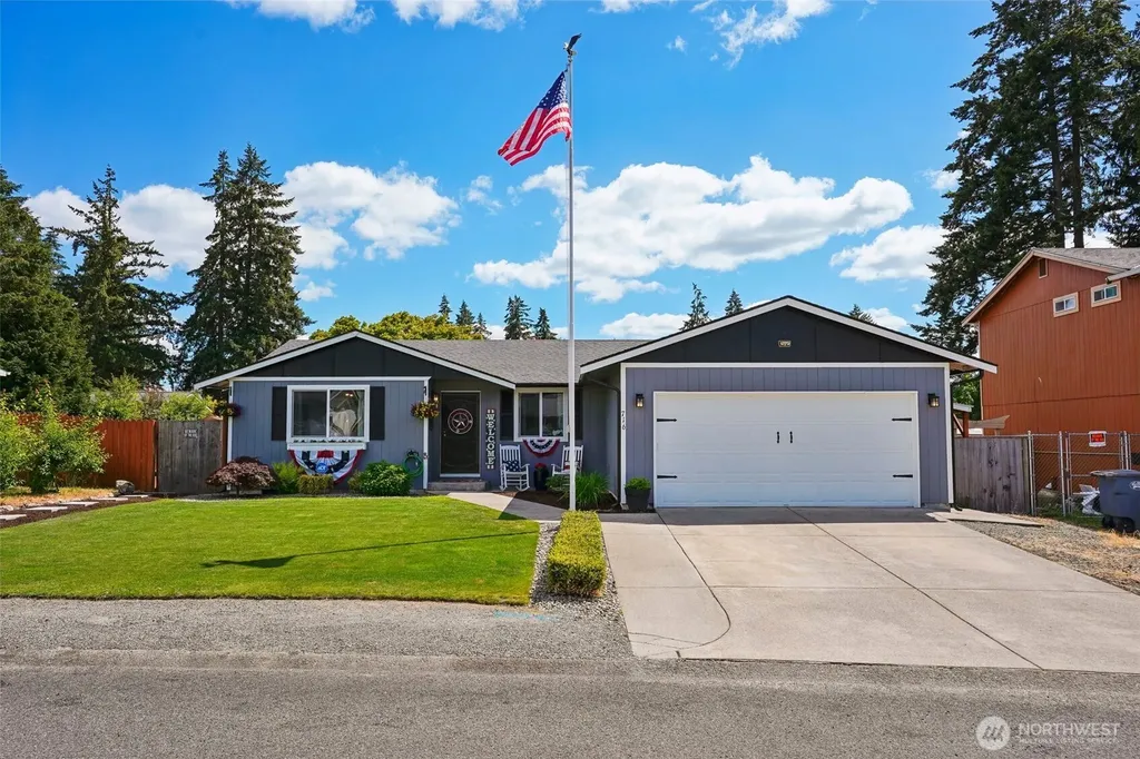 716 E 190th Spanaway WA 98387