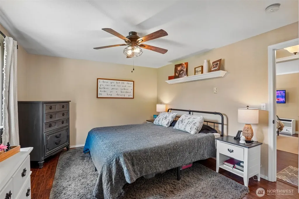 716 E 190th Spanaway WA 98387