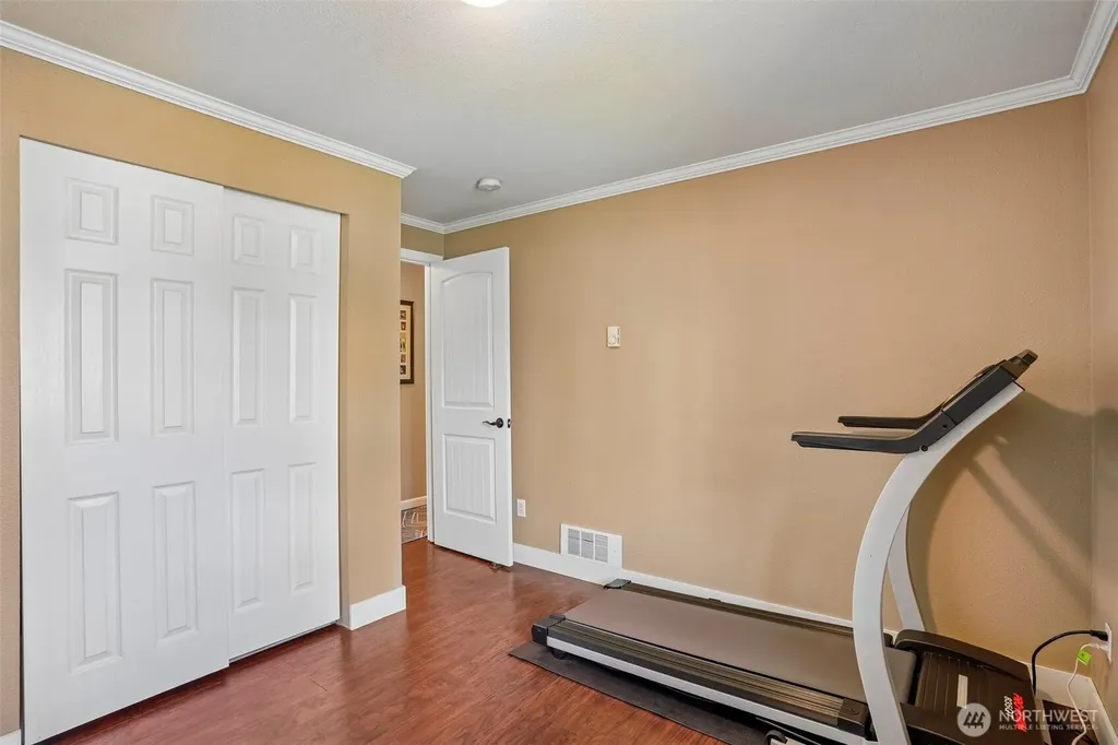 716 E 190th Spanaway WA 98387