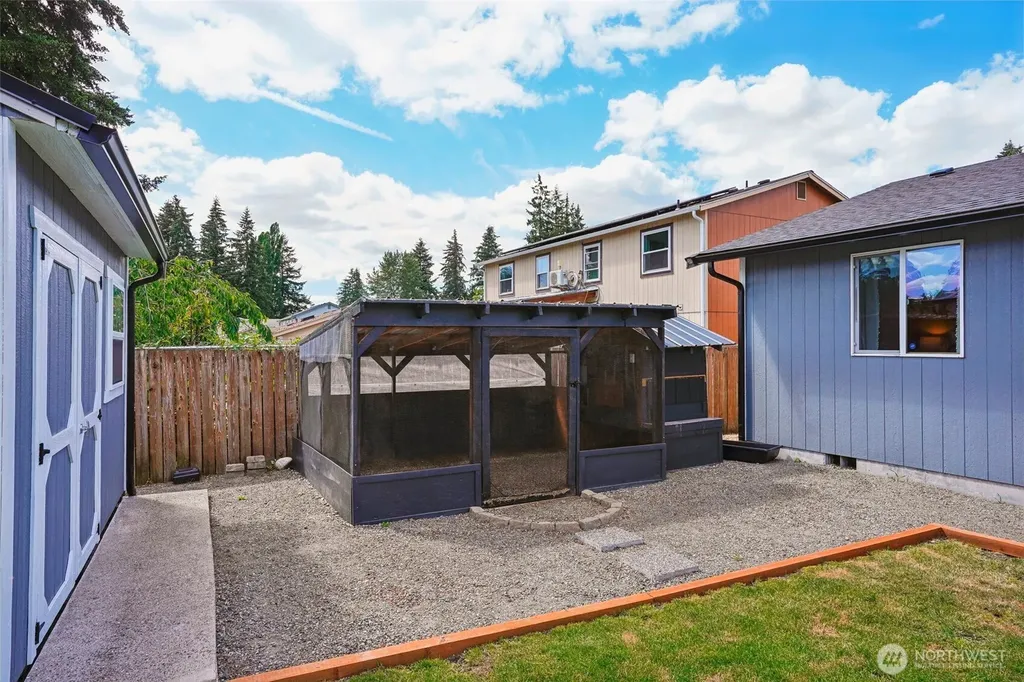 716 E 190th Spanaway WA 98387