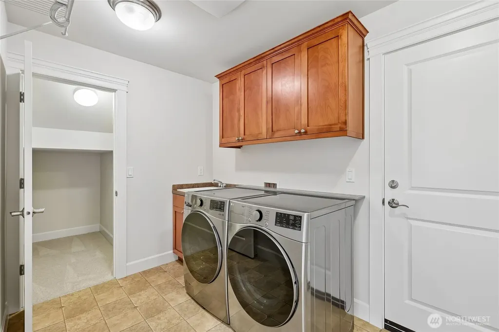 17280 NE 120th Way Redmond WA 98052