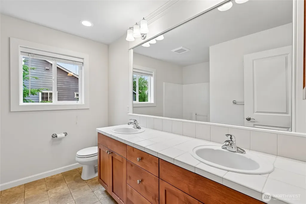 17280 NE 120th Way Redmond WA 98052