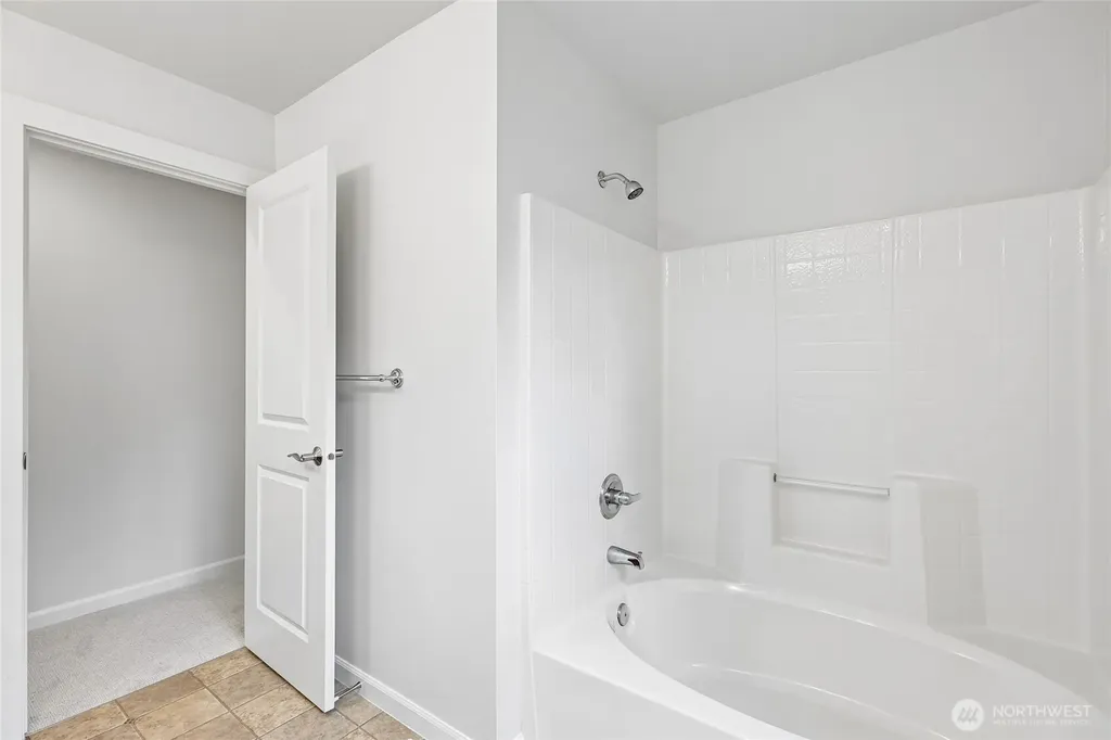17280 NE 120th Way Redmond WA 98052