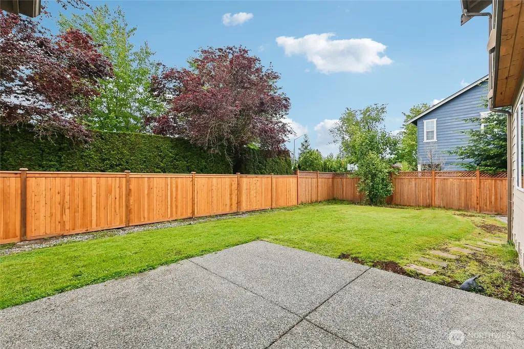 17280 NE 120th Way Redmond WA 98052