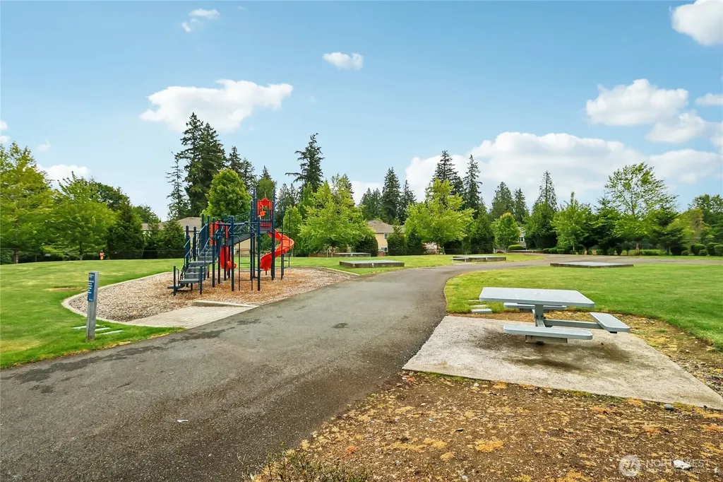 17280 NE 120th Way Redmond WA 98052