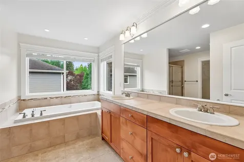 17280 NE 120th Way Redmond WA 98052