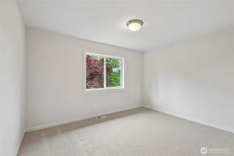 17280 NE 120th Way Redmond WA 98052