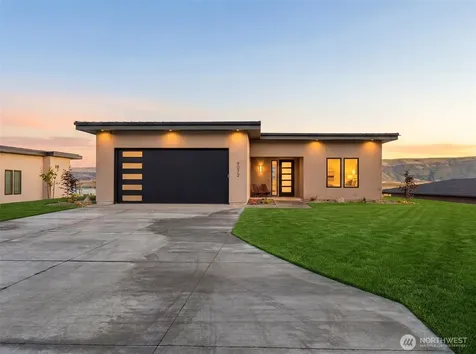 9072 NW Trellis Lane Quincy WA 98848