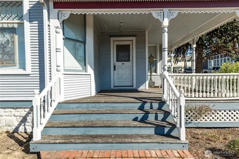 1199 SE Dock Street Oak Harbor WA 98277