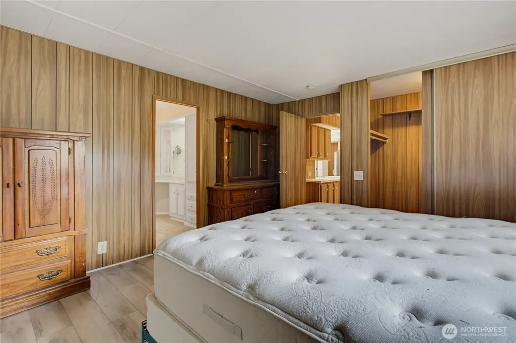 10414 Peacock Hill Avenue Gig Harbor WA 98332