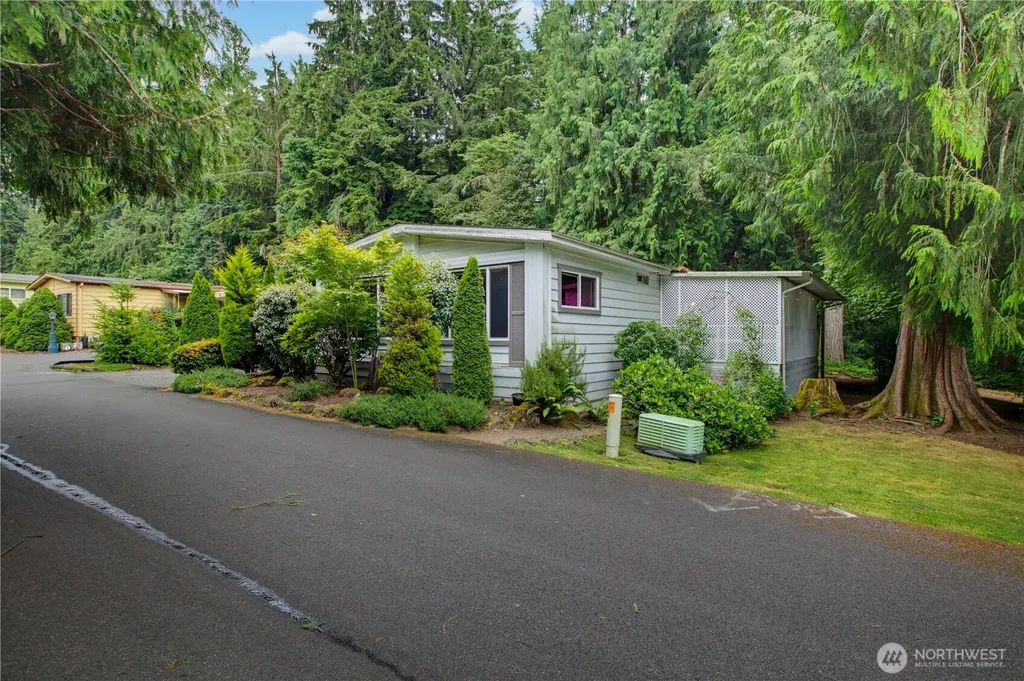 10414 Peacock Hill Avenue Gig Harbor WA 98332