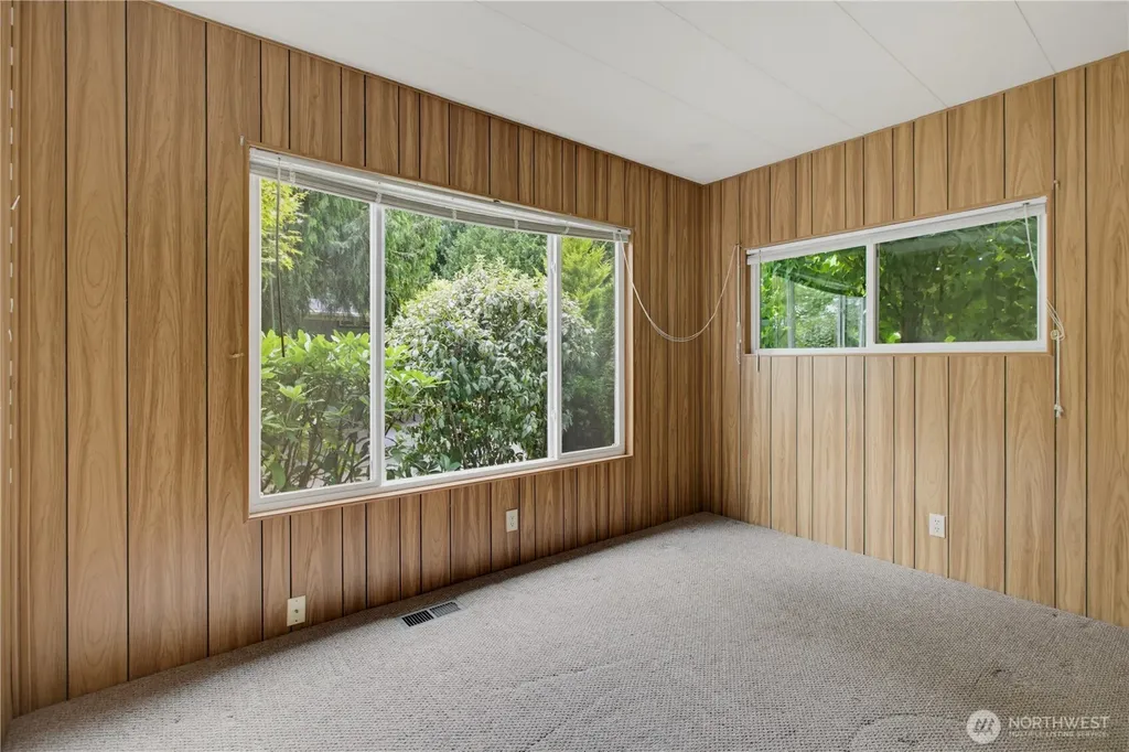 10414 Peacock Hill Avenue Gig Harbor WA 98332