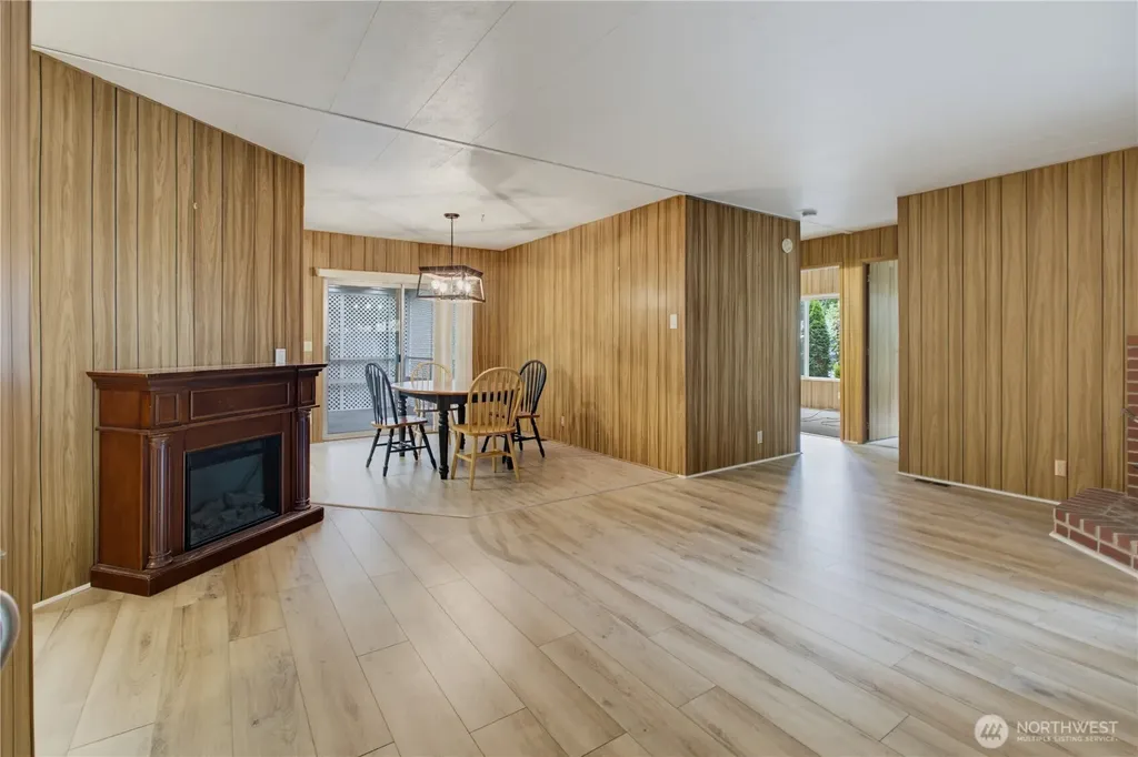 10414 Peacock Hill Avenue Gig Harbor WA 98332