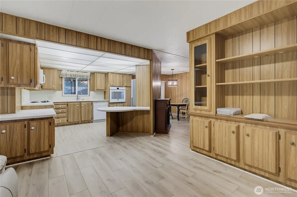 10414 Peacock Hill Avenue Gig Harbor WA 98332