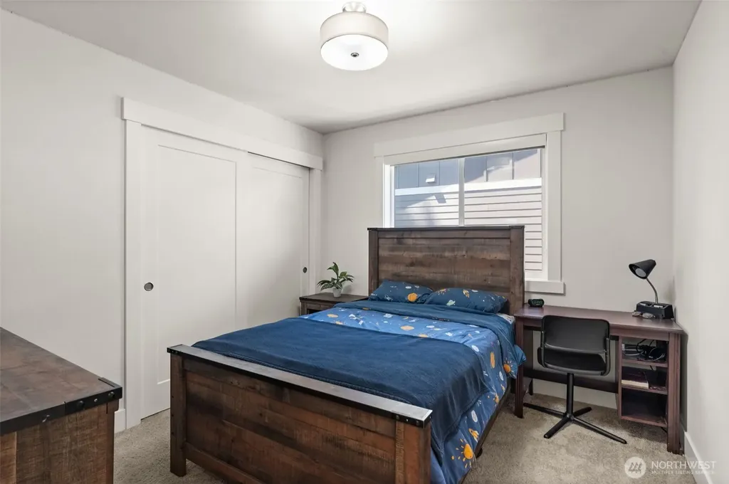 7708 Zircon Drive SW Lakewood WA 98489