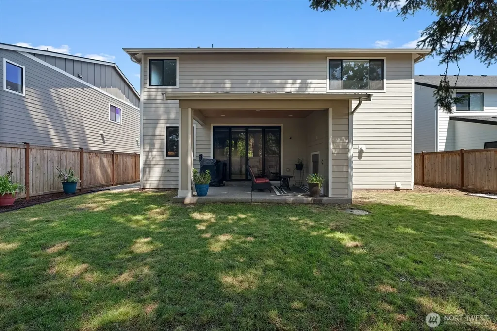 7708 Zircon Drive SW Lakewood WA 98489