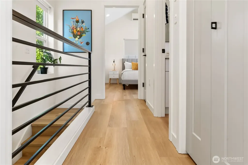 4506 S Kenyon Street Seattle WA 98118