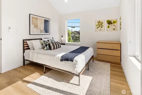 4506 S Kenyon Street Seattle WA 98118